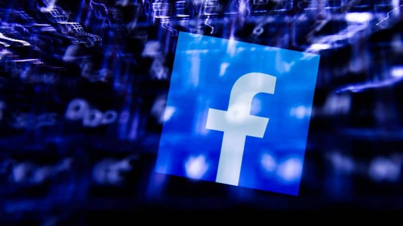 denuncia falso perfil red social facebook