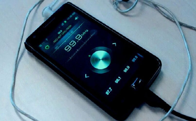 cargador original de la marca