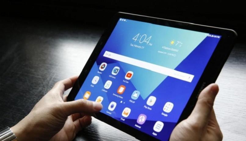 tablet samsung en uso