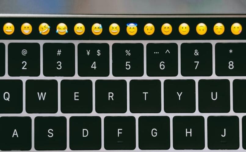 teclado iphone emoji