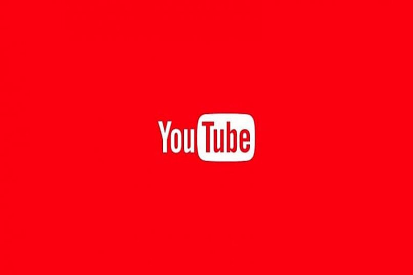youtube logo en rojo
